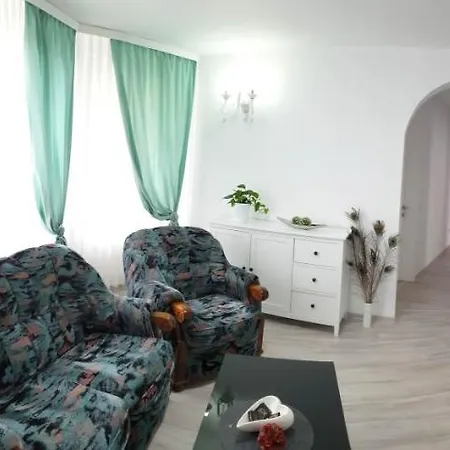 Aparthotel Mia